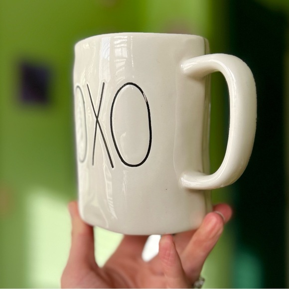 XO Hugs + Kisses Red Interior Valentine's Day Love Sweet Ceramic Kitchen Mug - Picture 4 of 7